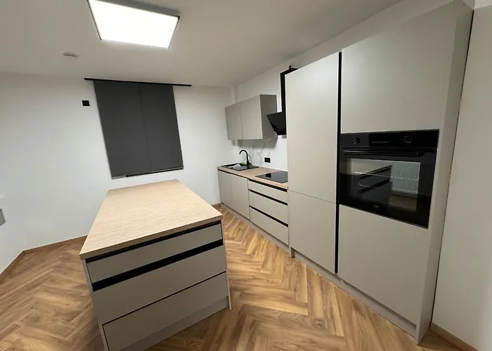 Zentral Apartment *